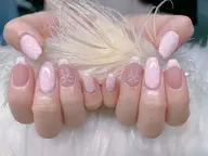 初回ジェルオフ無料✨チップ長さ出し:1本250円💅画像持ち込みOK◎カラー変更可能です🩷