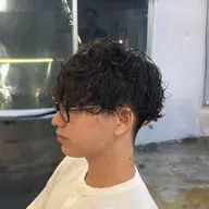 【メンズ限定クーポン】カット+波巻きスパイラルパーマ+眉cut￥15100→￥12080