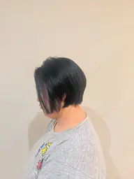 顎ラインから上の長さのショートカットにさせて下さい😊✂️⚠️条件ありです⚠️