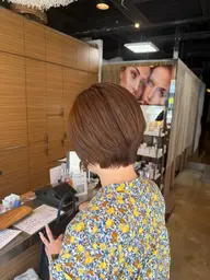 🌼オーガニックカラー + 艶トリートメント🌼 （ミルボンの頭皮と髪の毛に優しい92%天然カラー剤使用）