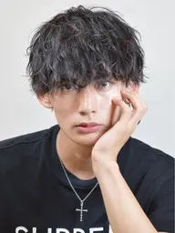 【🌀アイロンなしでワックスだけで決まりたい方🌀】カット➕ルーズツイストorツイストスパイラル➕トリートメント