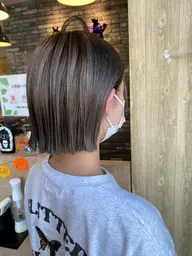 大人気⤴︎💙 透明感たっぷり💙 イルミナカラーorアディクシーカラー&カット