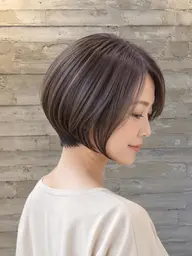 【クセ・広がりで毎朝大変な方】髪質改善ストレート