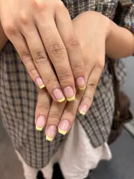 【オフ込み】フレンチ🎀(パラジェル使用)(ウォーターケア)(現金のみ)