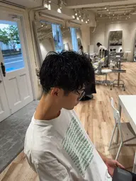🔥【韓国風】🔥メンズカット＋シャドウパーマ（更に口コミ投稿を頂けたら眉カットを無料で施術させて頂きます🔥）