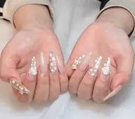 【人気No.3】チップ長さだし6本アート(パーツ・ストーン付け放題)¥10,500→¥9,600