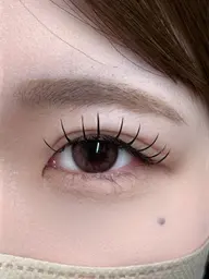 【オフありアイシャンプーコーティング付】フラットラッシュ(100本)🎀束感仕上げで学生の方に人気なメニュー
