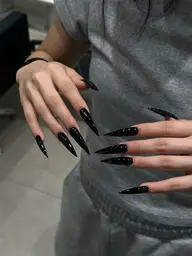 長さだし💅🏻 ''ワンカラーorラメグラデーション''