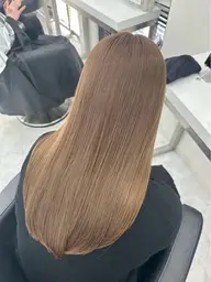 【ハイトーンしたい方👱🏻‍♀️🫧】cut➕ブリーチありWcolor（ケアブリーチ込）🪽
