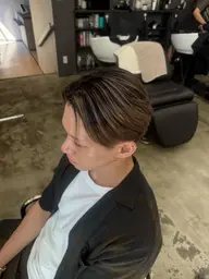 【8月限定クーポン】カット+メンズバレイヤージュ(トリプルカラー)