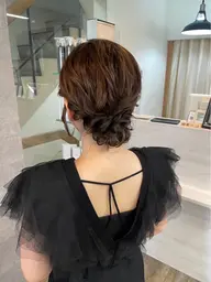 〈お呼ばれ・ライブに♪〉ヘアアレンジ😻🩷