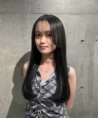 土日祝限定「セミロング~ロング」髪に優しい✨️弱酸性縮毛矯正&髪質改善トリートメント🫧
