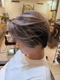 【新規​〜​既存も可】メンズカット✂︎＋シャドールーツ（ブリーチダブルカラー）＋トリートメント
