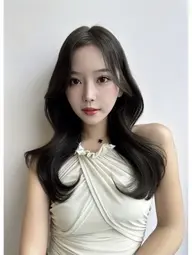 【韓国風🧚】韓国風レイヤーカット+艶カラー
