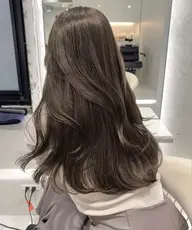 🫧【乾燥・パサつき・ダメージが気になる方へ】髪の内部からしっかり集中補修✨指通りのいい髪に導くうる艶トリートメント🎀