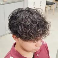 新規限定価格✨️カット+波巻きパーマ