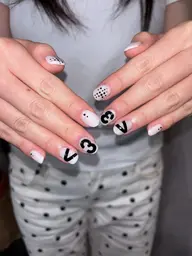 アートネイル💅★* (長さだし×)