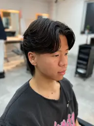 【学生限定】韓国ヘアにしたいクセ毛さん必見‼️ 《曲がる縮毛矯正 (カルマヘア) ➕ メンズカット》  韓国ヘア