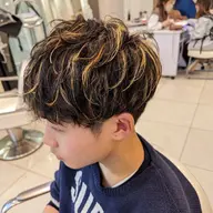 🌻2回目以降のお客様🌻メンズカット+ハイライト+トリートメント