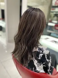 【白髪ぼかしも◎】カット+シークレットハイライト+透明感カラー+TR