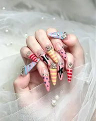 【口コミミ投稿限定】🉐30%OFF  150分10本チップ長さ出しアート/付け放題　¥16,900→¥11,800