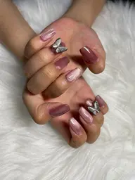 【オフなし限定🌈】⭐️マグネットネイルコース🧲