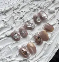 ご新規様❣️今月限定の定額2デザイン💅オフあり・オフなし¥8800🌸ご新規様他店オフ無料✨お色変更可能🙆‍♀️