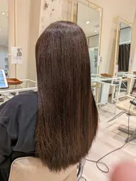 白髪ぼかしカラー＋トリートメント
