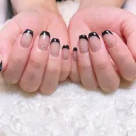 ネイルデザインネイル①