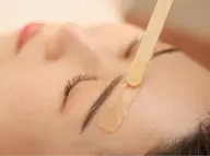 🌹8/29(金)、8/31(月)ご予約⭕️美眉毛アイブロウデザインWAX＋間引き(毛量調整)＋眉毛メイク仕上げ