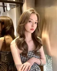 【🍉🌻夏休み中限定🌻🍉】前髪カット✂️➕透明感Wカラー✨️➕うる艶トリートメント🧸💟