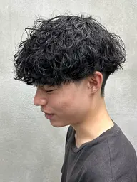 カット、パーマ(波巻き、フェザー、ツイスパなど) 10～20代 動画撮影可能な方のみのご案内とさせていただきます！