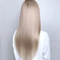 全体ブリーチ+艶カラー