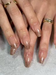 ハンドラメグラデーションGlitter Gradient Gel Nails