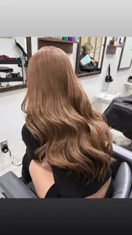 🆕新メニュー✨ワンブリーチ+カラー+トリートメント✨