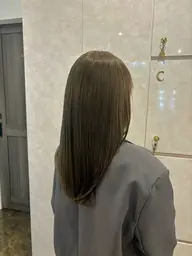 【美髪フルコース✨】柔らかくまとまる美髪ストレート+艶カラー《カット込み✂️》+ReFaVEENA