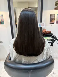 レディースカット 胸の高さまでのロングの方⭐︎(シャンプー&ブロー込み)3センチ以上カットさせていただける方。