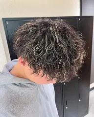 【メンズ限定クーポン🉐】🏅《メンズハイライト+ツイストスパイラル+カット》🏅