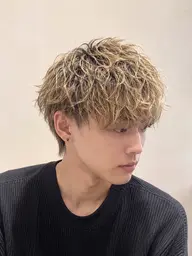 メンズカット+ブリーチ込みダブルカラー+眉カット+1stepトリートメント