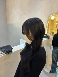 black color🐈⬛トーンダウンで透明感のある暗髪✨