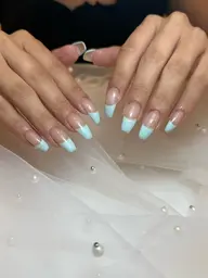 フレンチネイル★オフあり