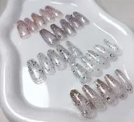 オフ無しラメワンカラー+パーツ2本