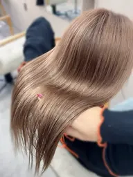 【20分ヘッドスパ＋3stepトリートメント＋頭浸浴】美髪ケア＆頭皮ケア🧸シャンプーブロー込み◎