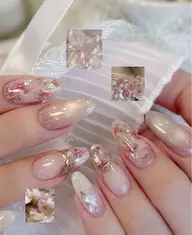 🍂【秋季限定の】🎁を油絵風ニュアンスネイル🎨※4本アート枫叶¥4,800🍁