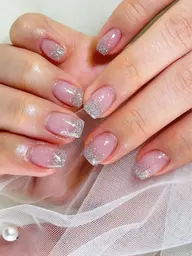 🉐平日限定🩷練習ラメグラ🩷3500→3000💅🏻500円offお得✔️オフ無料🉐💟ケア込み💟当日予約👌