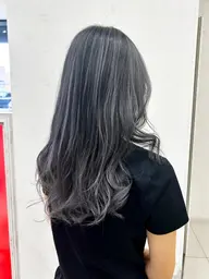 【おすすめメニュー🌈】ハイライト(ブリーチ)🦋➕フルカラー➕1stepトリートメント✨