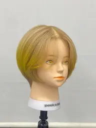 ベーシックから作るレディースショートカット
