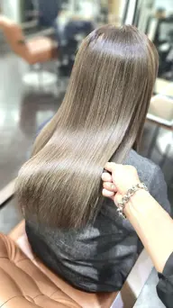 お悩み解決カット＋透明感カラー＋ラメラメ3ステップトリートメント＋コテ巻き仕上げorアイロン仕上げ