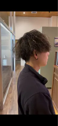カット+ツイストスパイラルパーマ