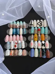 定額デザインB/フレンチネイル*オフあり